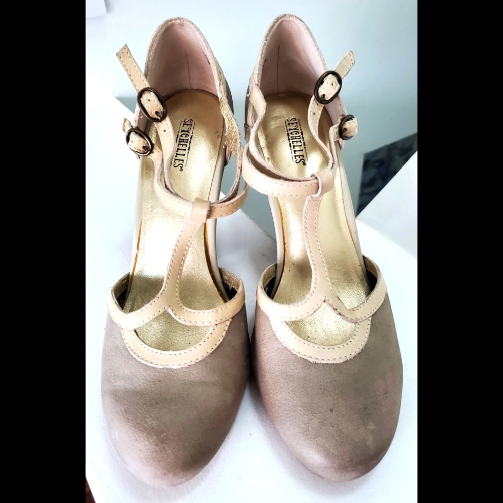 Anthropologie Seychelles Leather Heel Sandals Size‎ 9